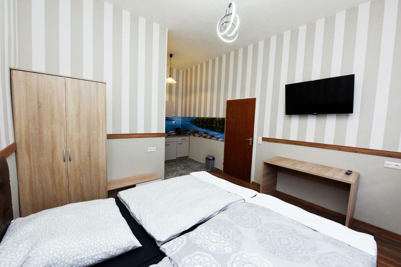 Design 2 Guest house
